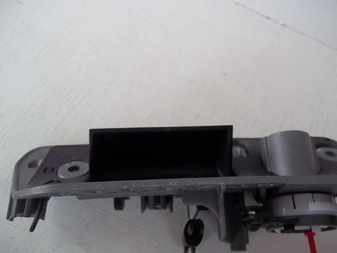 VOLKSWAGEN CADDY 2004-2014 - REAR DOOR RELEASE HANDLE - BARN DOOR - GENUINE NEW!