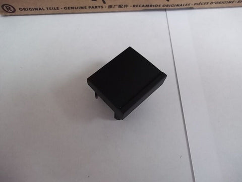 VW CADDY 2016+ SWITCH BUTTON BLANK INSERT - GENUINE VW PART - INNER CENTRE STYLE