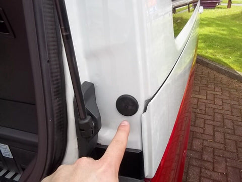 VW TRANSPORTER T6 - REAR DOOR GROMMET BUNG TAILGATE - SEE PICTURE FOR FITMENT