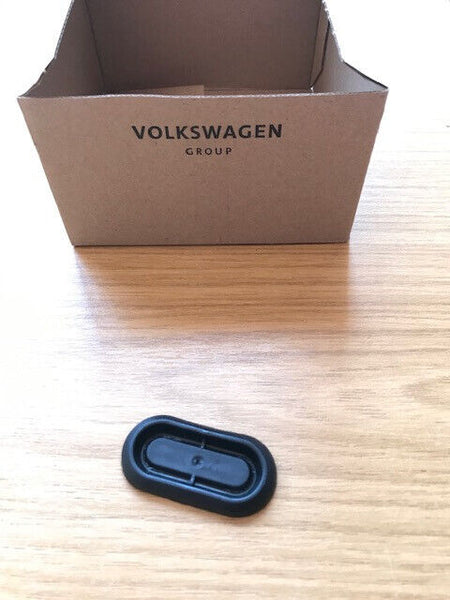 VW Audi Seat - Floor Sill grommet rubber bung - genuine VW - x 1 - many models