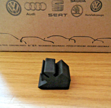 VW CADDY MK1 14d Pickup 79-94 - NOS tailgate Bump Stop Buffer rubber 179829243B