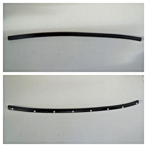 FORD TRANSIT CUSTOM 12+  RUBBER SEAL SILL STRIPS - LEFT + RIGHT PAIR FRONT DOORS