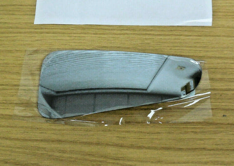 FORD TRANSIT CUSTOM 2012+ WING MIRROR GLASS - RIGHT O/S - SMALL LOWER - GENUINE