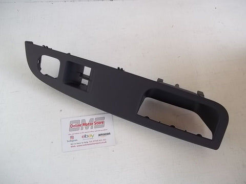 VW GOLF MK5 / JETTA - INTERIOR DOOR PULL HANDLE TRIM - 3 DOOR - GENUINE VW - NEW