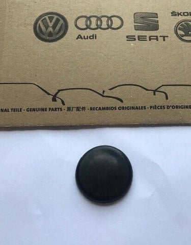 VW TRANSPORTER T5 T6 - TAILGATE GROMMET PLUG BUNG - SEE PICTURE FOR FITMENT - 90