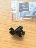 Mercedes Sprinter bonnet stay rod clip trim set - 2018+ Model - GENUINE NEW