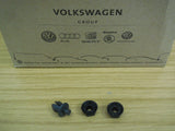 VW CADDY MK1 GOLF MK1 MK2 - NOS rear wheel arch stone guard spat trim fixing kit