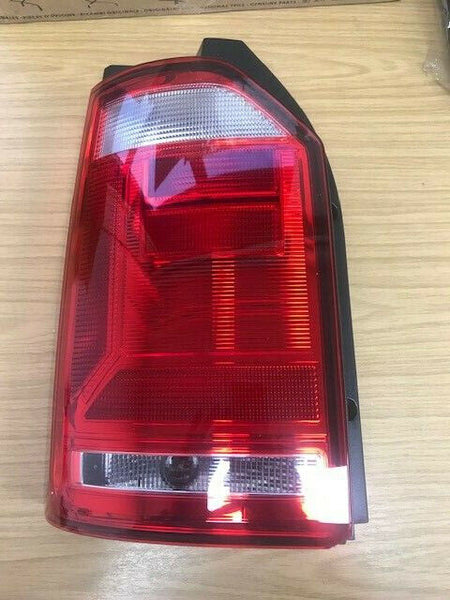 VW Transporter T6 16-19 -  LIGHT CLUSTER UNIT TAILGATE - 7E0945095AE - DAMAGED