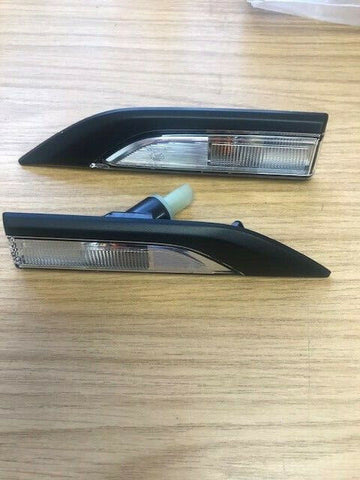 VW TRANSPORTER T6 2016+  Pair side repeater indicators Left & Right - SEE TEXT